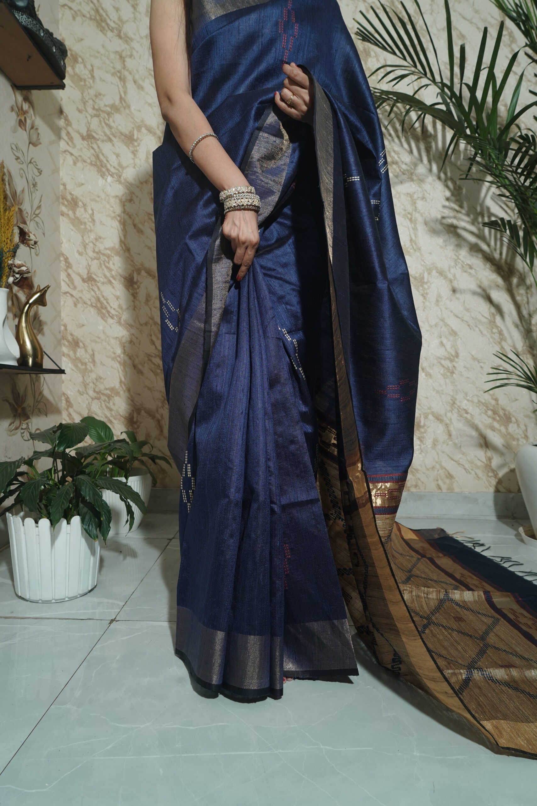 Pure Tussar Ghicha Silk Saree with Diamond Woven Pallu | Silk Mark Certified - Image 9